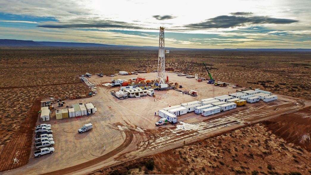YPF invertirá USD 25.000 millones para acelerar el desarrollo de Vaca Muerta