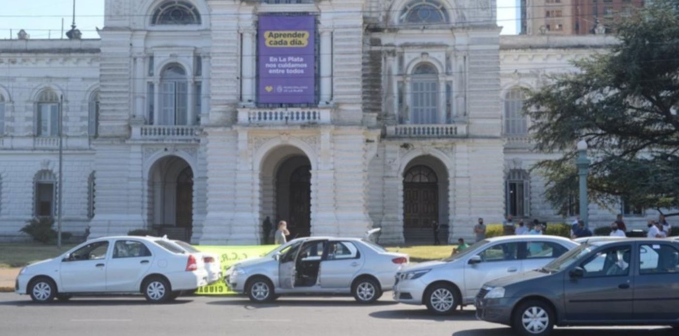 1611584119349.jpeg?x=5&y=115&width=1017&height=508&rotate=0&scaleX=1&scaleY=1&ow=1024&oh=681&&cw=1920&ch=950