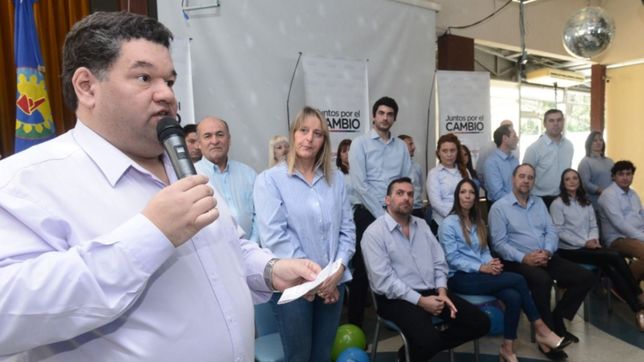 un equipo de primera, dijo nedela al presentar a sus candidatos vestidos de celeste