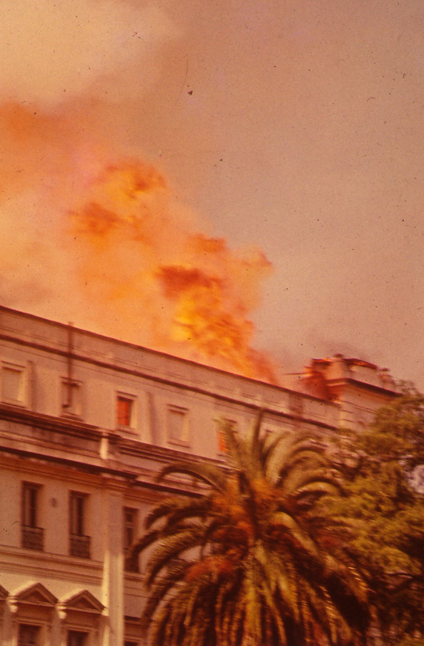 Las llamas comenzaron alrededor de las 14.30 del martes 18 de octubre de 1977