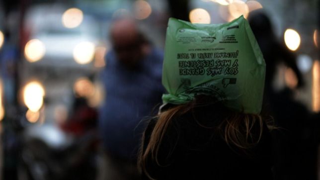 domingo pasado por agua en la ciudad: ¿como seguira el clima dia a dia?