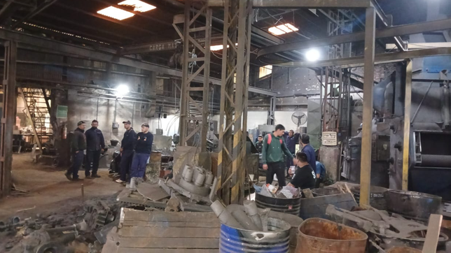 sigue la toma en acerias berisso y la municipalidad sento postura ante el conflicto