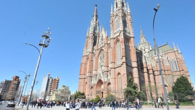 impulsan la designacion de una vicepresidenta para el ente que maneja el turismo en la plata