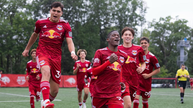 se fue de estudiantes buscando un lugar y hoy es figura en estados unidos