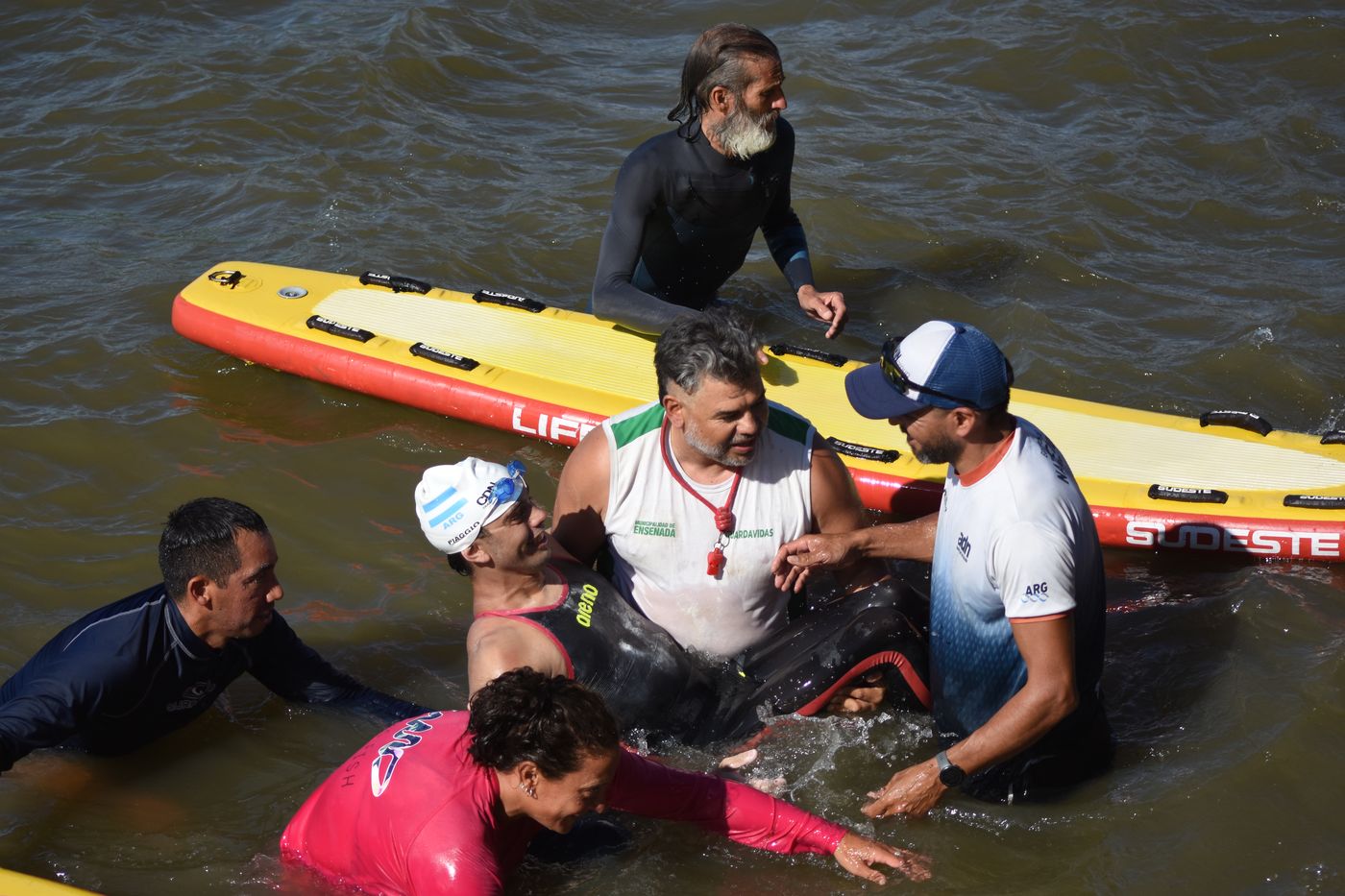 Ignacio Piaggio nadador de Coloia a Punta Lara (7).JPG