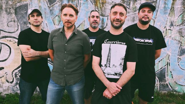 eterna inocencia se presenta este viernes en el teatro opera: la autogestion es una filosofia de vida