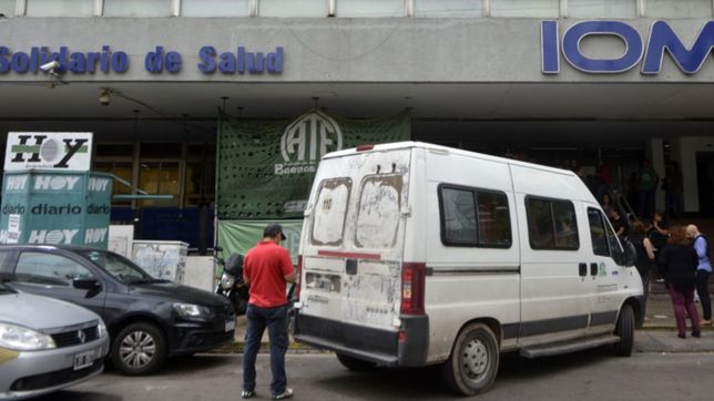 ioma cambio el numero de telefono al que hay que llamar para pedir una ambulancia