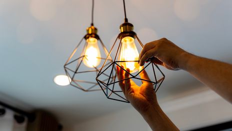 Provincia autorizó nuevos aumentos de las tarifas de la luz y las boletas llegan con subas Provincia autorizó nuevos aumentos de las tarifas de la luz y las boletas llegan con subas