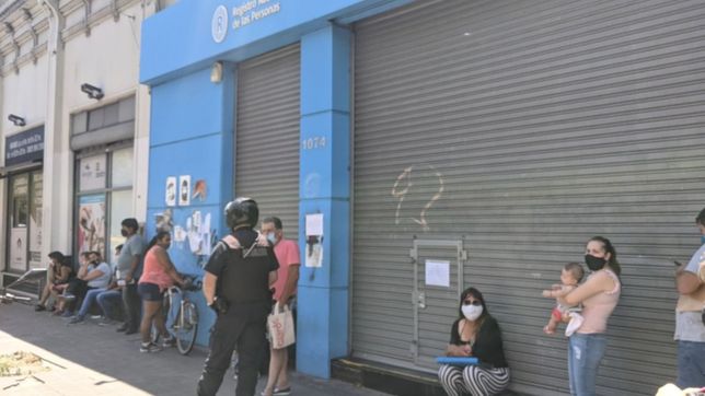 cerraron oficinas del registro nacional de las personas por contagios de covid-19