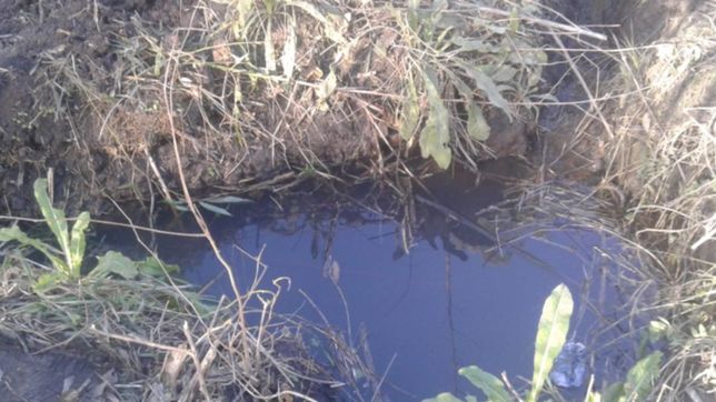 hartos de las perdidas de agua, vecinos de el rincon planean intimar a absa