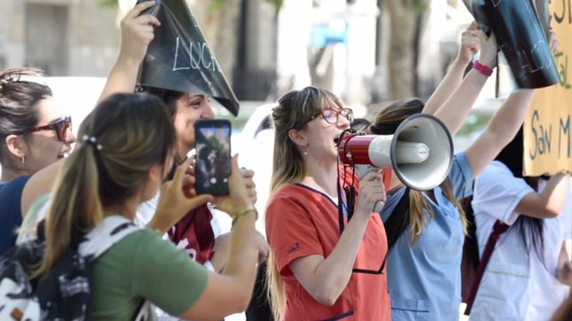 los medicos le piden por primera vez a kicillof que los convoque para discutir aumentos