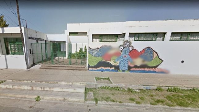 navajas, chicas encerradas y amenazas: la grave denuncia contra un maestro abusador de la plata