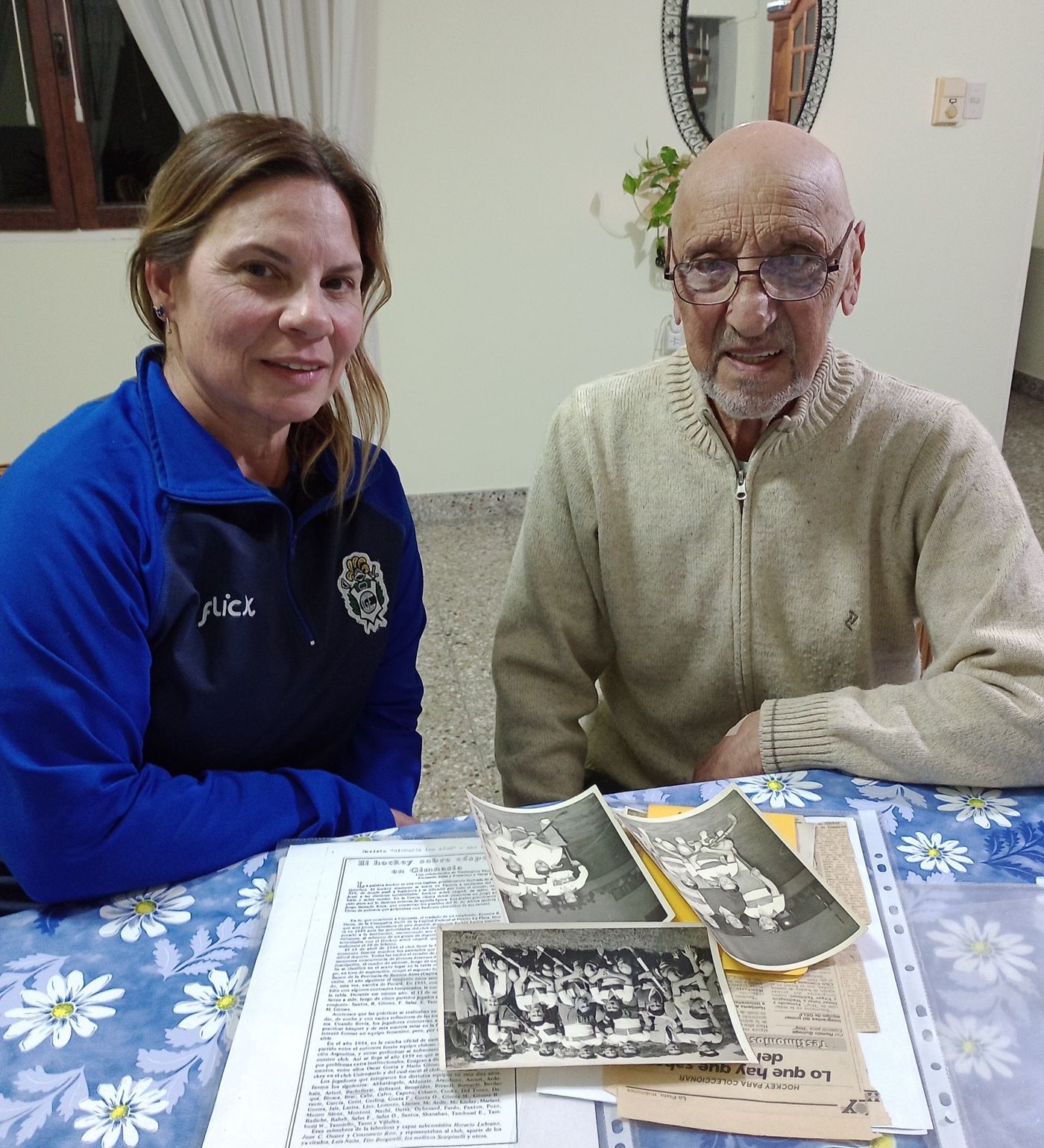 Lucía Romagnoli y Carlos Bernardi, presente y pasado del hockey 