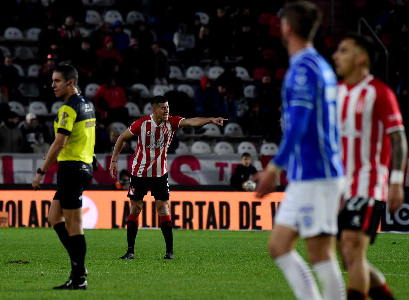 Estudiantes Godoy Cruz Romero.JPG