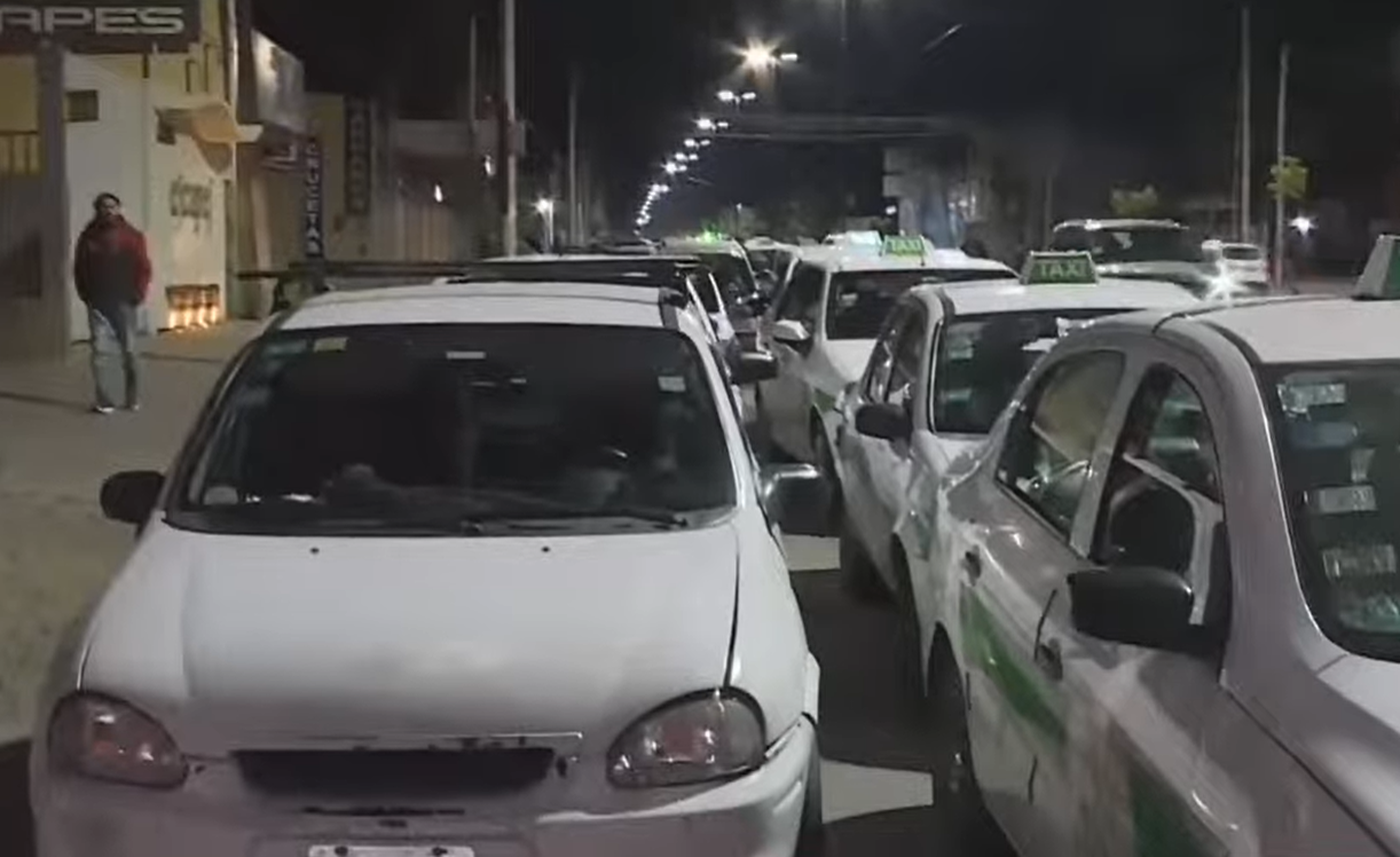 El último martes hubo filas de hasta 400 metros en las estación de servicio de 44 y 143 para cargar GNC