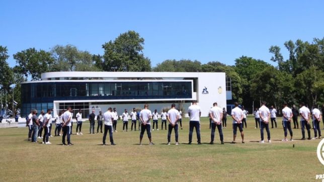 a pesar del pedido del plantel, el lobo enfrentara a velez y estos son los concentrados