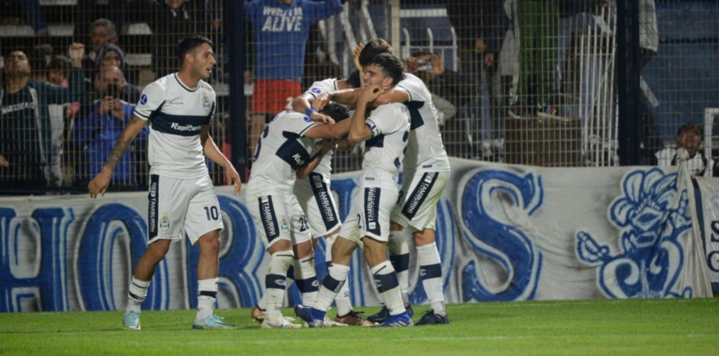 Gimnasia vs Independiente Santa Fe
