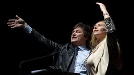 karina milei llega a la plata para lanzar la libertad avanza en la provincia karina milei llega a la plata para lanzar la libertad avanza en la provincia