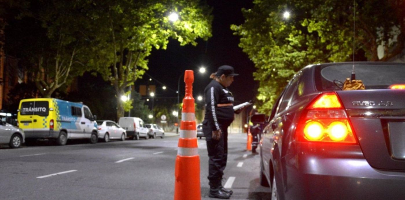 1548180662784.jpg?rotate=0&scaleX=1&scaleY=1&oh=800&x=13&y=27&width=1184&height=592&ow=1200&&cw=1920&ch=950