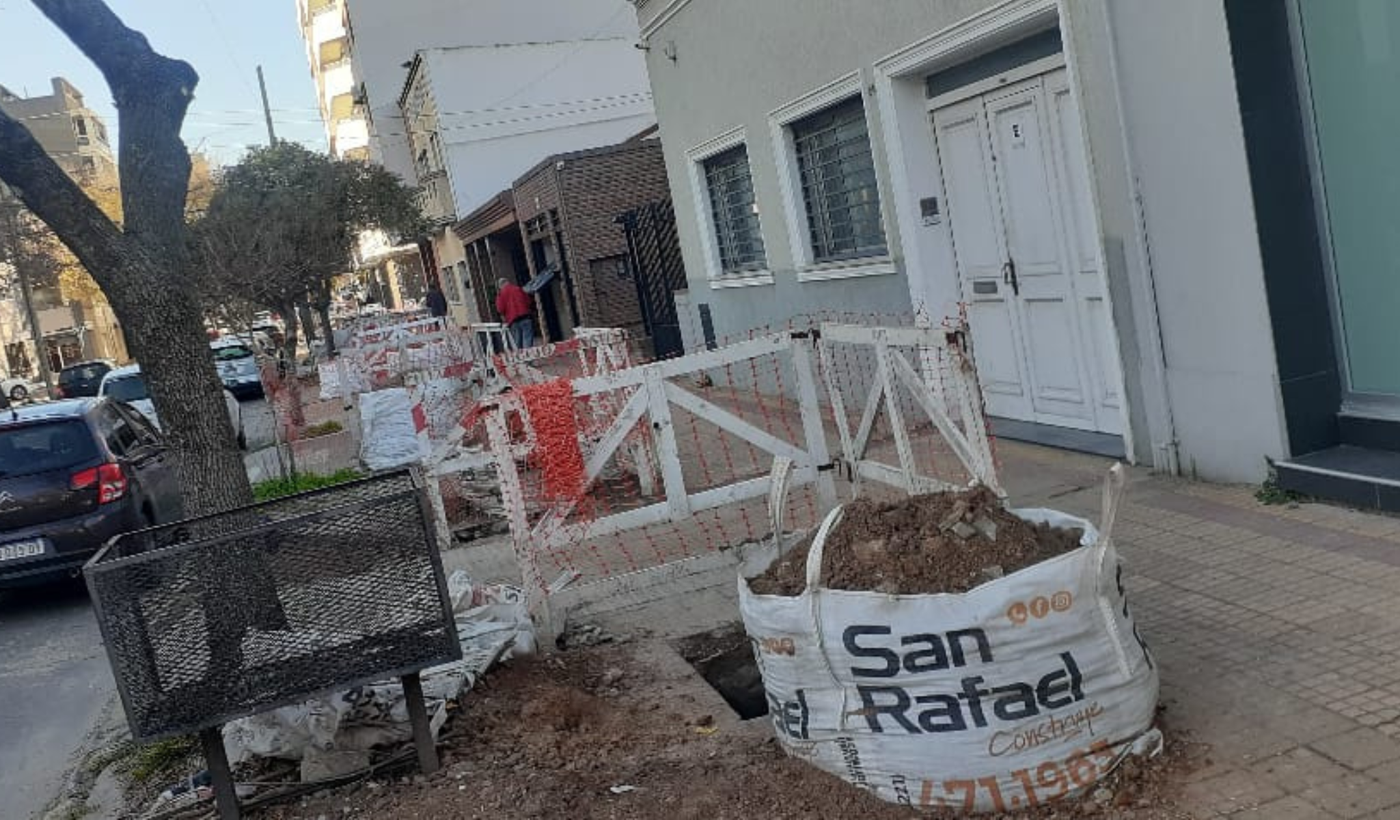 ABSA calle 8 pérdida de agua