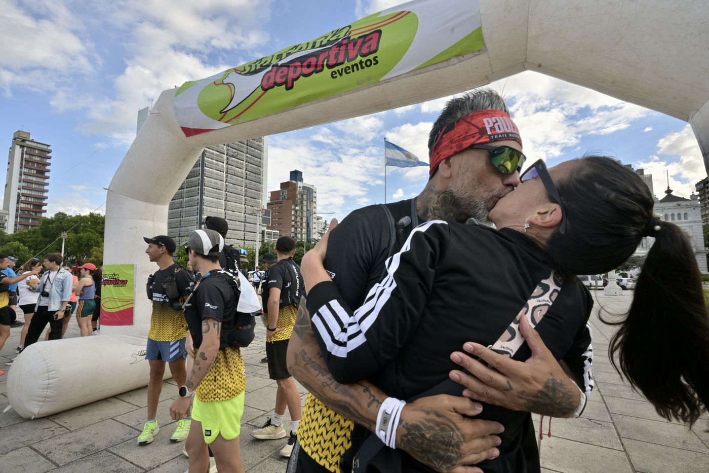 Corriendo por un sueño maratonistas La Plata MardelPlata (5)