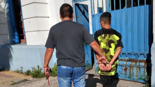 asesinaron a punaladas a un joven de 26 anos en una violenta pelea en altos de san lorenzo