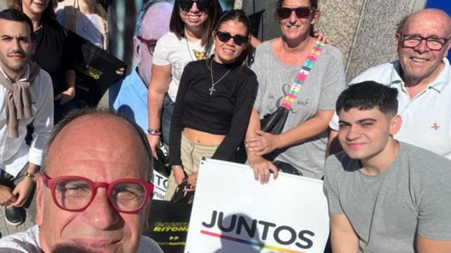 ensenada: el pulpo martinez sigue recorriendo los barrios y recibio el apoyo de ritondo