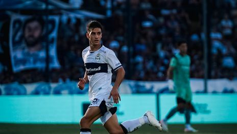La respuesta de Gimnasia al intento de Aldosivi por quedarse con Matías Melluso La respuesta de Gimnasia al intento de Aldosivi por quedarse con Matías Melluso