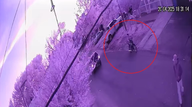 motochorros le dieron una paliza a un vecino de los hornos cuando volvia de trabajar