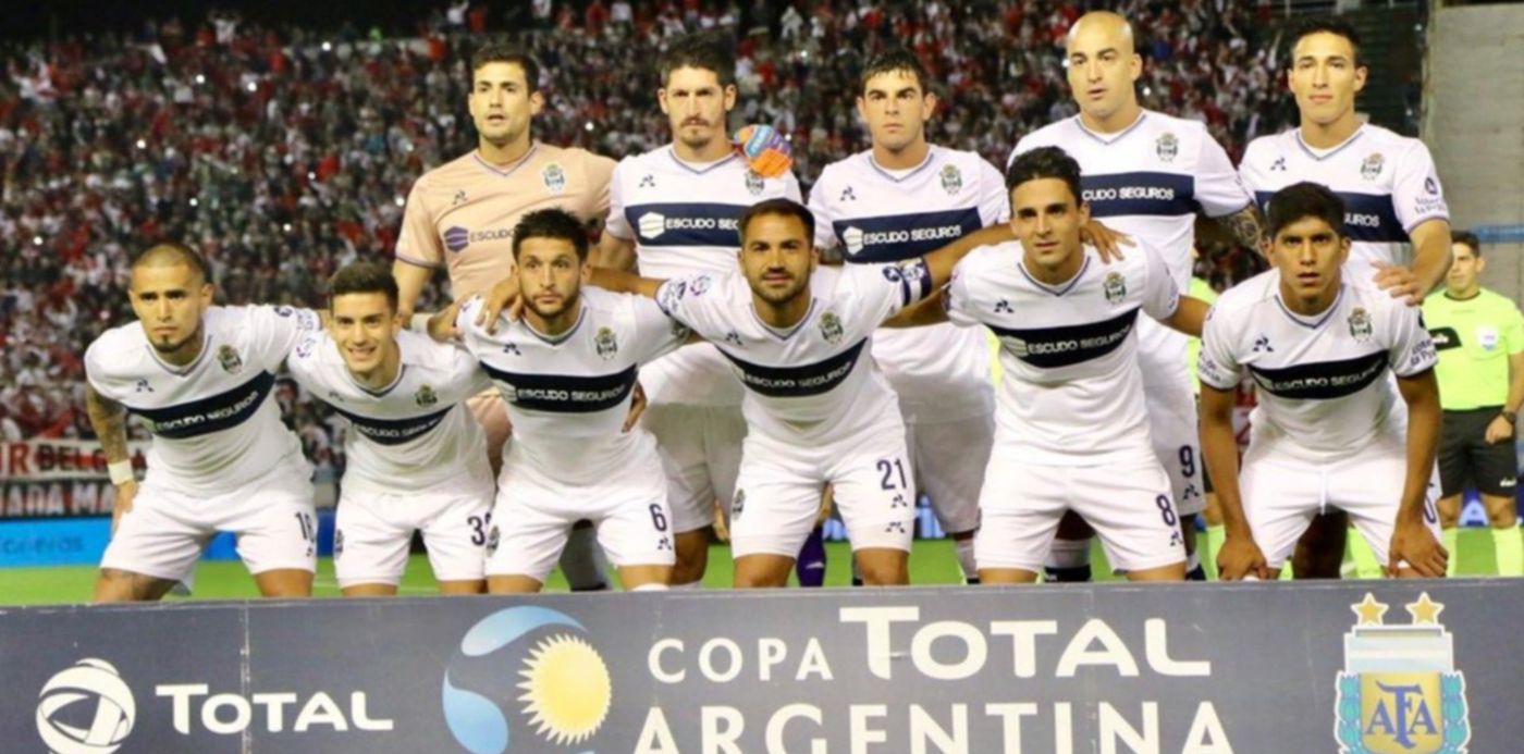 1543450754786.jpg?width=1189&rotate=0&scaleY=1&ow=1200&x=5&height=595&scaleX=1&oh=800&y=154&&cw=1920&ch=950