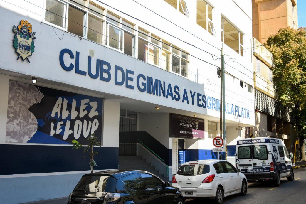 "Sin salario no se trabaja": fuerte paro de empleados en Gimnasia por la falta de pago de agosto