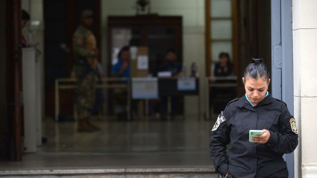 la provincia definio cuanto cobraran los policias que trabajen en el operativo de las proximas elecciones