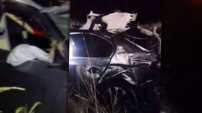 transito fatal: dos jovenes murieron tras volcar y salir despedidos del auto en el que viajaban