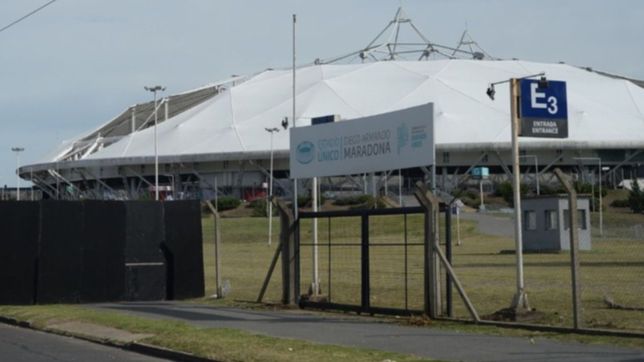 kicillof hablo con garro y puso a disposicion el estadio unico para asistir a los vecinos