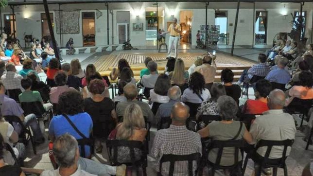 ?cuentos bajo la luz de la luna?, el plan para vivir una noche distinta en la plata