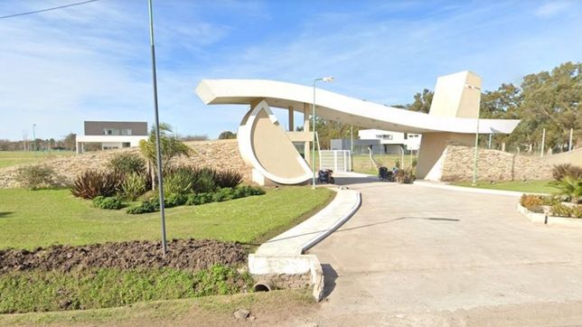 delincuentes se metieron en un barrio privado de la plata y desvalijaron una casa