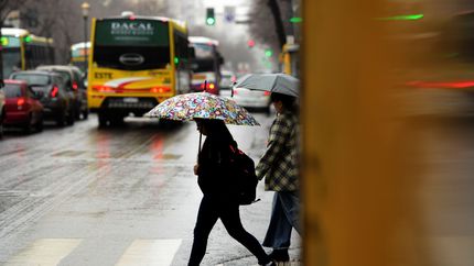 La Plata sigue bajo alerta amarillo: ¿a qué hora llegan las lluvias más fuertes y cuánto durará el mal tiempo?
