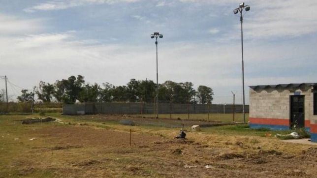 el municipio les cede terrenos a cuatro clubes de la plata