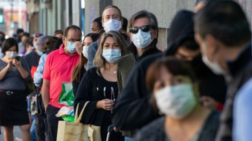 ¿Cómo nos contagiamos de coronavirus y cuál es la idea de los científicos?