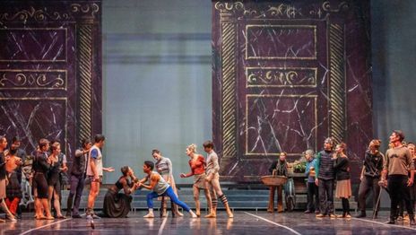 El Teatro Argentino se prepara para la presentación del ballet Romeo y Julieta