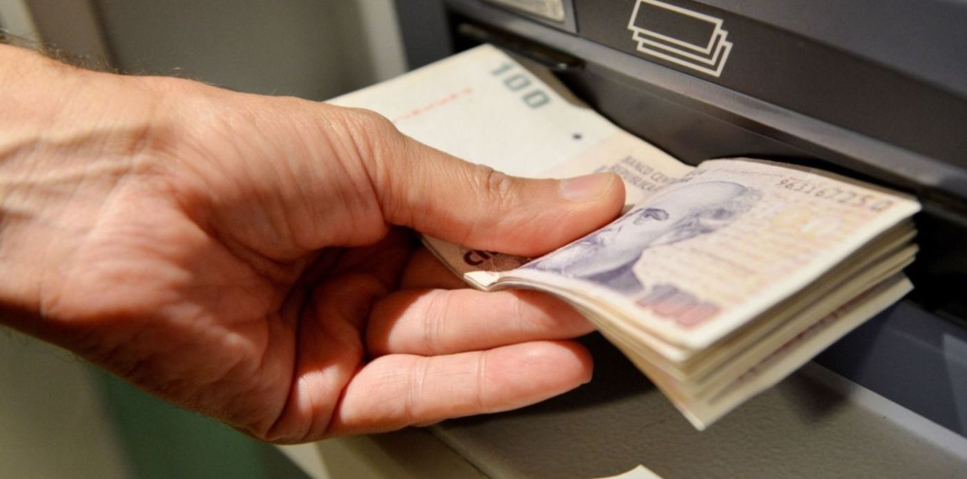 Aguinaldo.jpg?x=7&y=160&width=1487&height=743&rotate=0&scaleX=1&scaleY=1&ow=1500&oh=1000&&cw=1920&ch=950