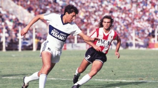 video: perdomo revivio el gol del terremoto en el clasico frente a estudiantes