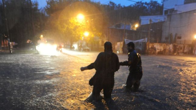 desamparados bajo el agua, el documental de 0221 a diez anos de la inundacion en la plata