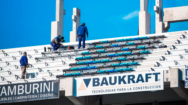 ¿como avanza la obra de gimnasia en la segunda bandeja de la platea nestor basile?