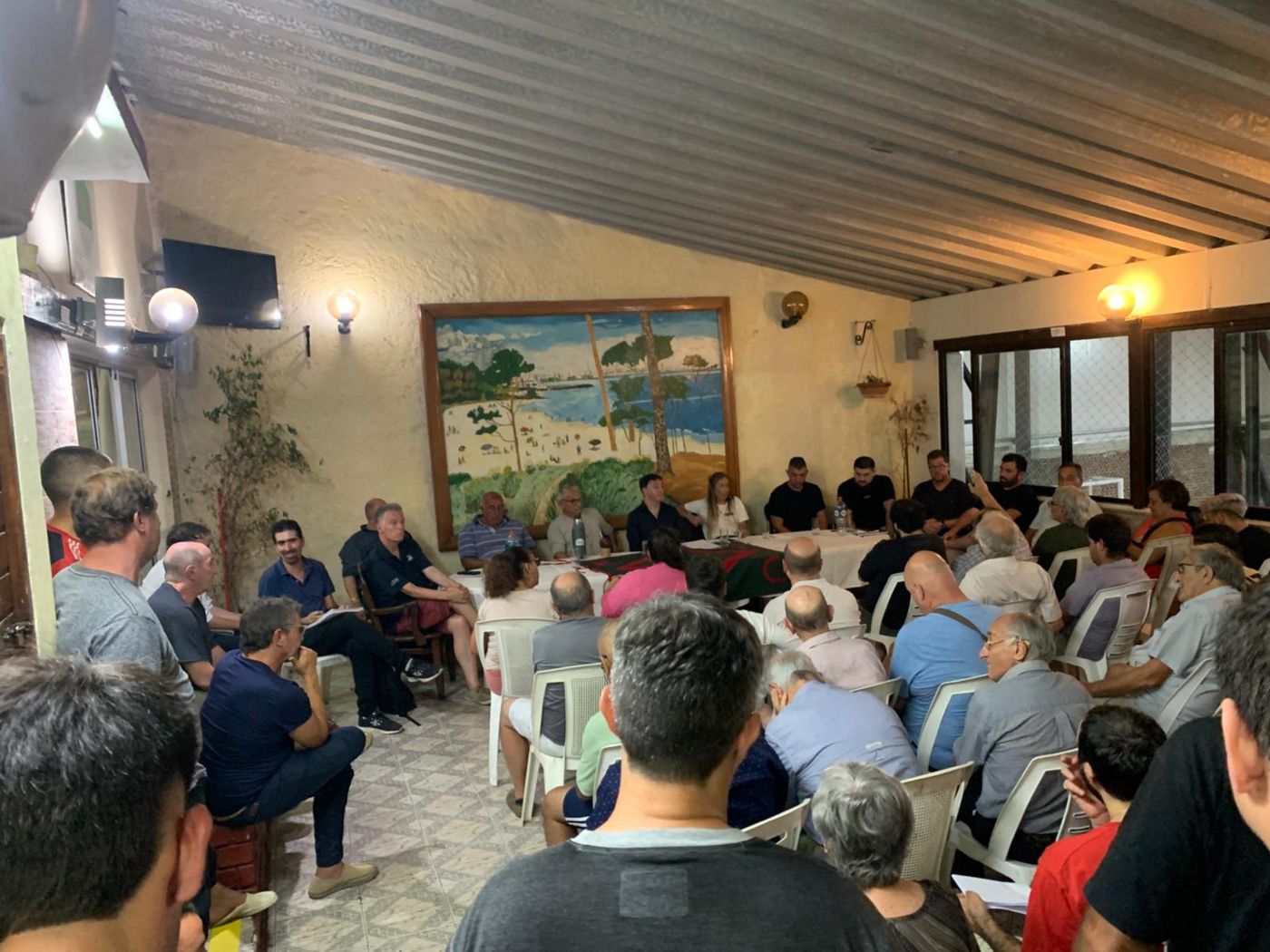 La Asamblea donde los socios de Rampla Juniors votaron.