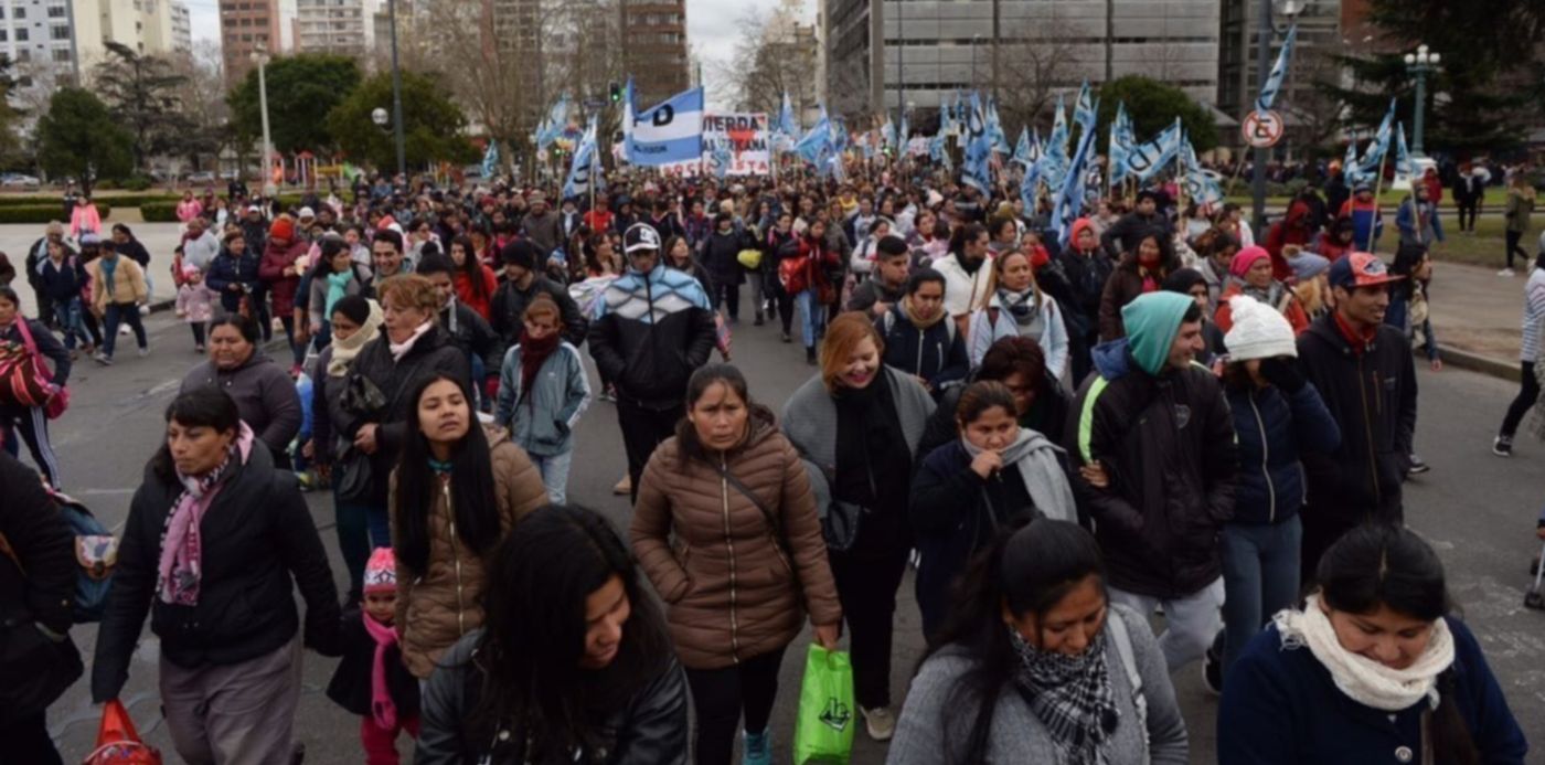 1531478272530.jpeg?x=17&y=169&rotate=0&scaleX=1&scaleY=1&width=1242&height=621&ow=1280&oh=850&&cw=1920&ch=950