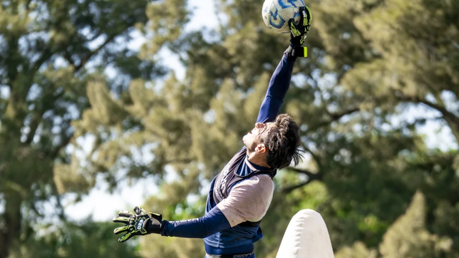 el particular momento de un jugador de gimnasia con futuro incierto