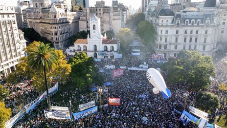 Así se vivió la histórica marcha por la educación pública: la organización habla de 800.000 personas