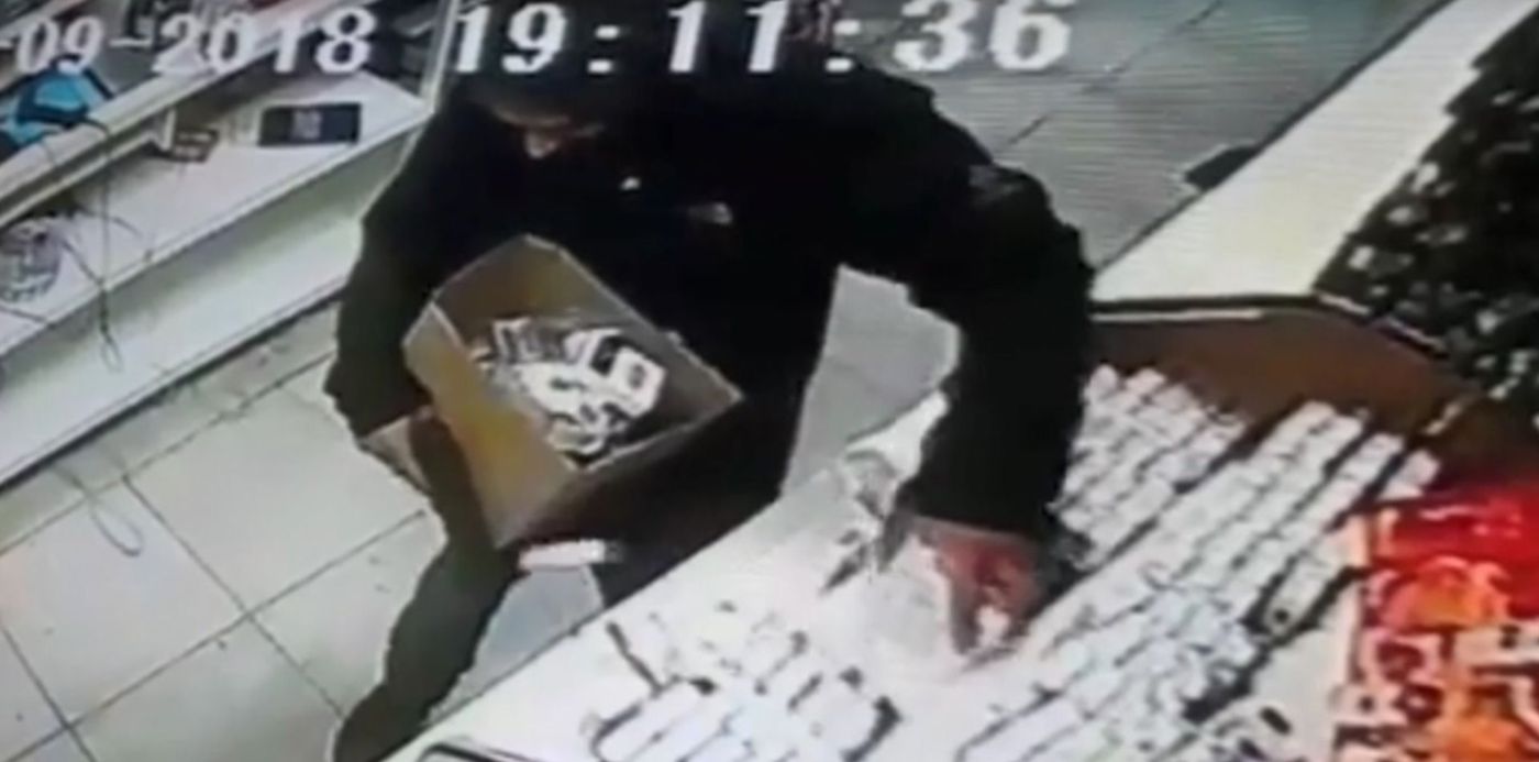 1537359589223.jpg?ow=1500&scaleY=1&oh=718&x=99&y=25&width=1367&height=683&rotate=0&scaleX=1&&cw=1920&ch=950