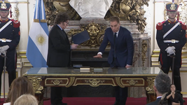 santilli juro como jefe de gabinete de milei con un fuerte respaldo de los gobernadores santilli juro como jefe de gabinete de milei con un fuerte respaldo de los gobernadores